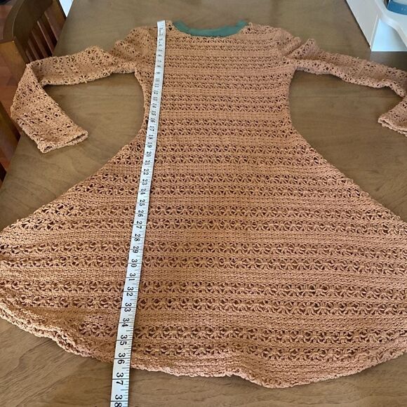 Kenneth Nicholson Camel Brown Loose Knit Mini Dress Size Small - Picture 11 of 12